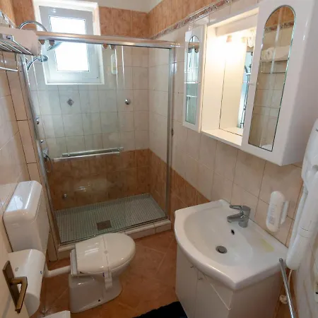 Apartment Baja Lopar