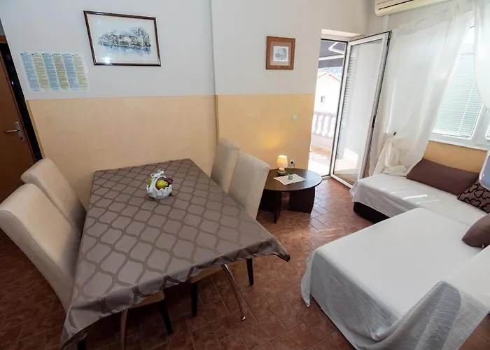 Apartment Baja Lopar