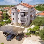 Baja Apartamento
